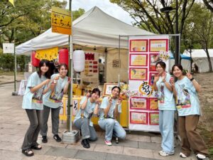 ミツロウキャンドルワークショップブースのみなさん